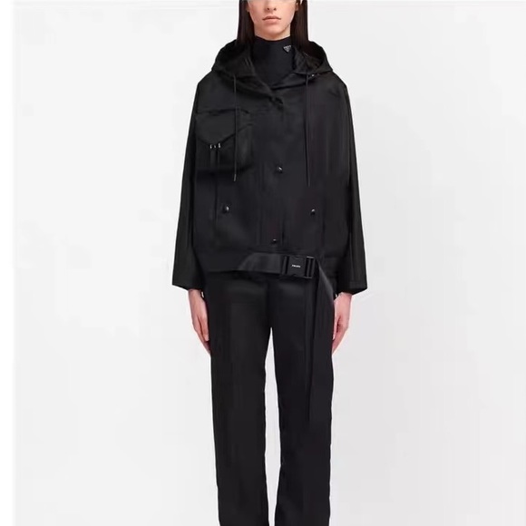 Prada 2023 new collection Re- nylon signature pocket jacket